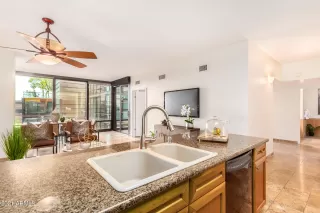 Photo #3: 6295586 Listing 