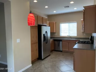 Photo #2: 6295626 Listing