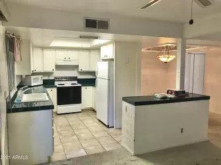 Photo #3: 6295814 Listing 