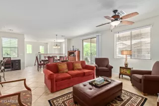 Photo #2: 6295860 Listing