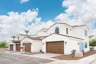 Photo #1: 6295903 Listing 