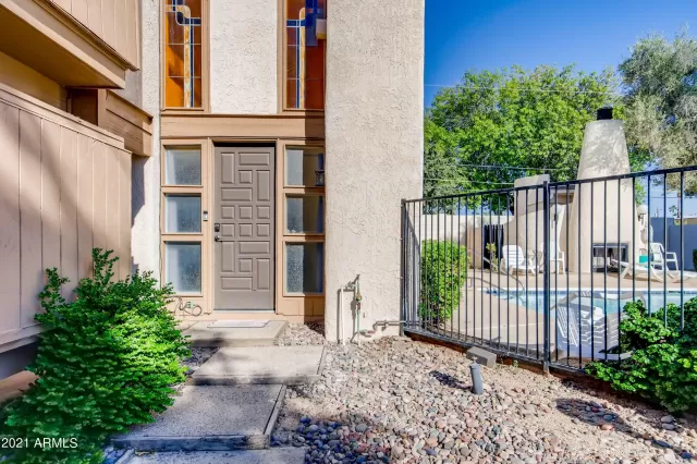 MLS: 6295986 Condo For Sale