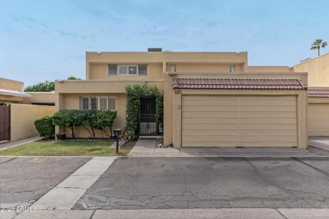 MLS: 6295993 Condo For Sale