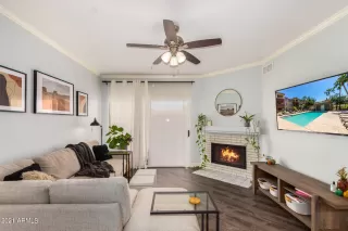 Photo #4: 6296088 Listing