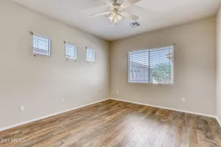 Photo #5: 6296189 Listing 