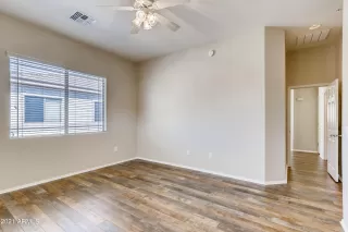 Photo #6: 6296189 Listing 