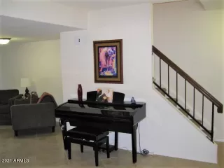 Photo #4: 6296296 Listing