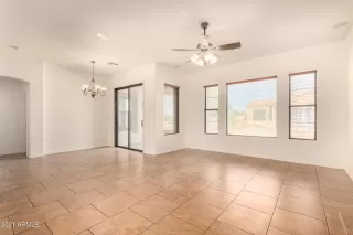 Photo #3: 6296303 Listing