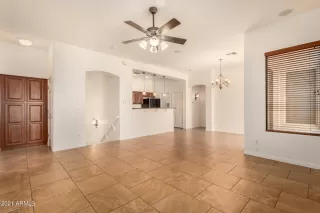 Photo #4: 6296303 Listing