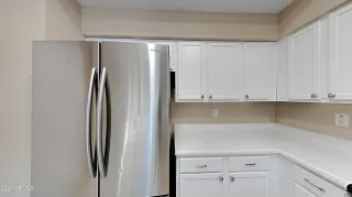 Photo #4: 6296375 Listing