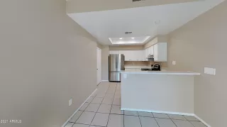 Photo #5: 6296375 Listing