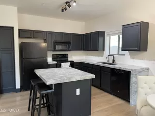 Photo #5: 6296376 Listing 