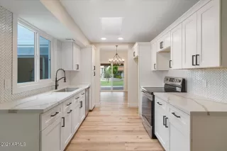 Photo #3: 6296539 Listing 