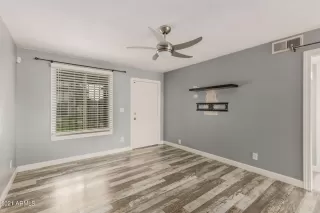 Photo #3: 6296610 Listing