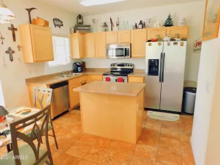 Photo #3: 6296729 Listing