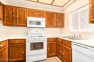 Photo #5: 6296873 Listing