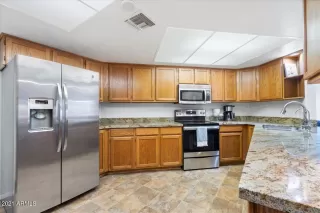 Photo #6: 6296912 Listing