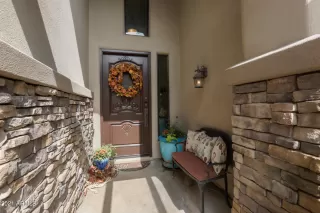 Photo #3: 6296981 Listing