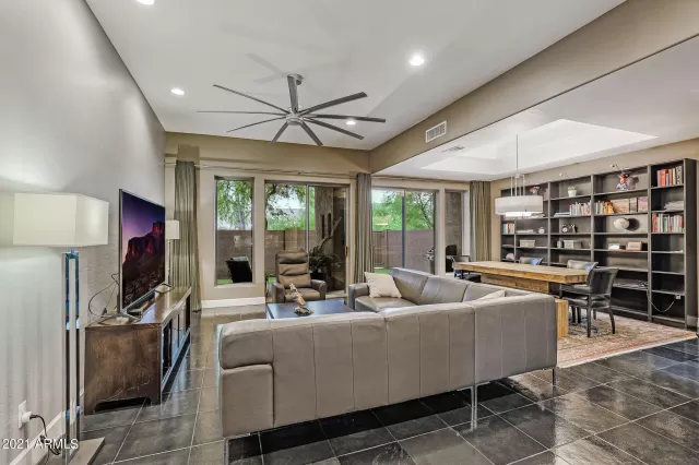 MLS: 6297338 Condo For Sale