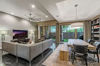 Photo #6: 6297338 Listing