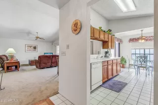 Photo #3: 6297618 Listing 