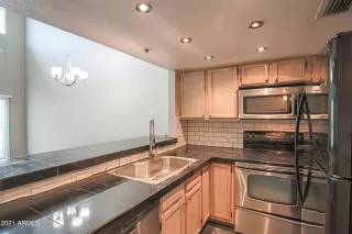 Photo #6: 6297775 Listing 