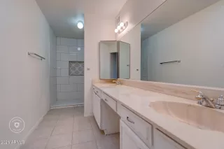 Photo #6: 6297810 Listing 
