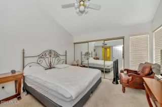 Photo #3: 6297926 Listing