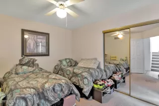 Photo #4: 6297926 Listing