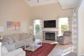 Photo #6: 6297927 Listing 