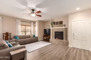Photo #2: 6298017 Listing
