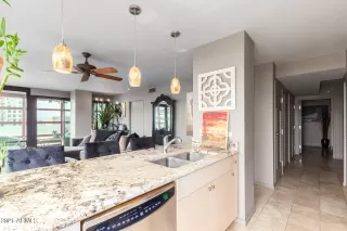 Photo #4: 6298023 Listing