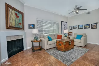 Photo #4: 6298127 Listing 