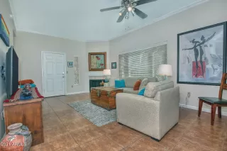 Photo #6: 6298127 Listing 