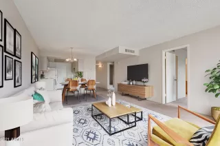 Photo #2: 6298234 Listing 