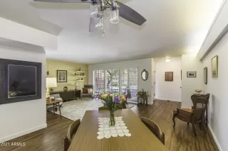 Photo #4: 6298261 Listing