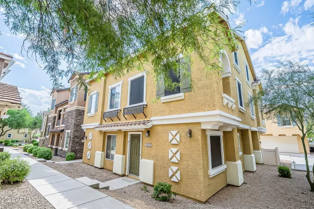 MLS: 6298346 Condo For Sale