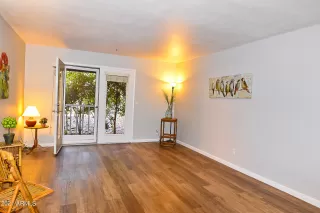 Photo #2: 6298366 Listing