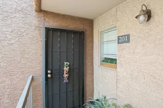 Photo #2: 6298423 Listing