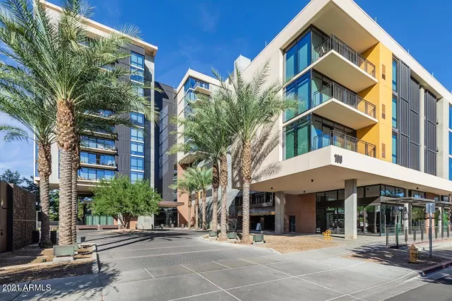 MLS: 6298505 Condo For Sale