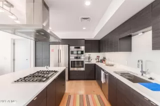 Photo #2: 6298505 Listing 