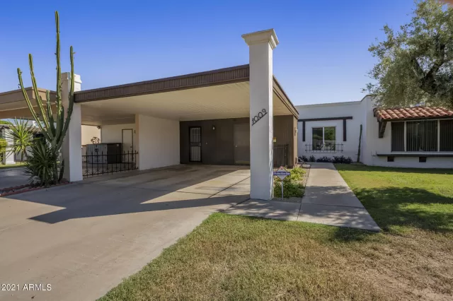 MLS: 6298555 Condo For Sale