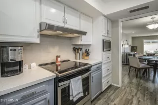 Photo #6: 6298555 Listing