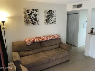 Photo #2: 6298885 Listing