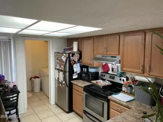 Photo #5: 6298885 Listing