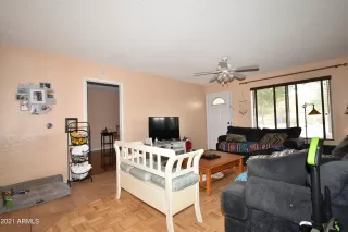 Photo #5: 6298892 Listing