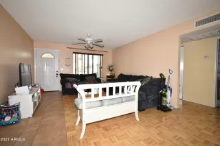 Photo #6: 6298892 Listing