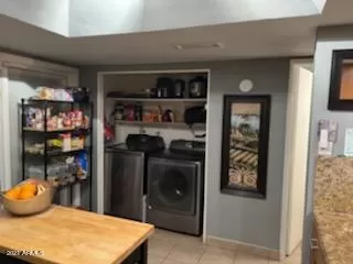 Photo #6: 6299066 Listing