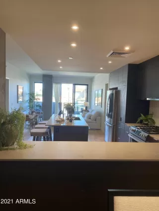Photo #2: 6299099 Listing