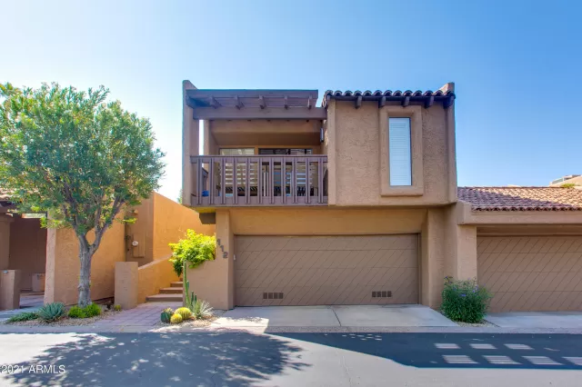 MLS: 6299208 Condo For Sale